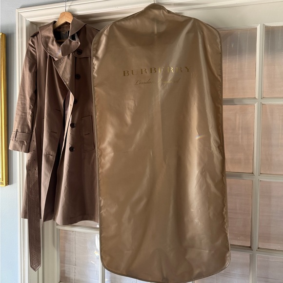 Burberry Tan Trench Coat - Picture 5 of 16